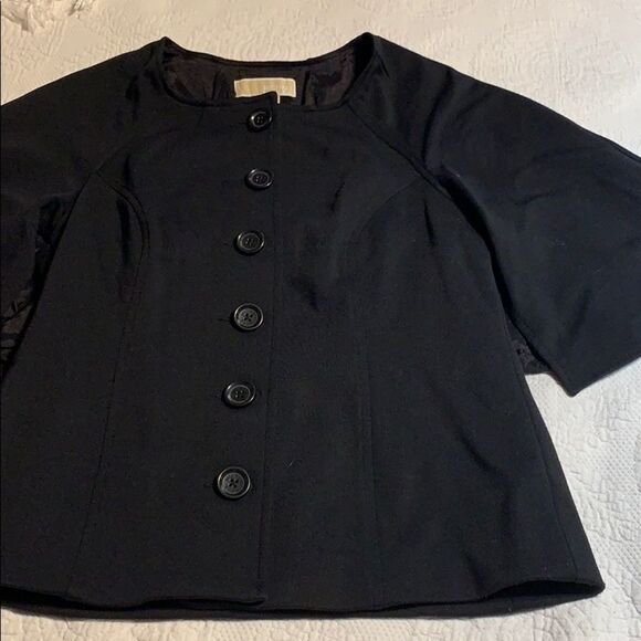 Michael Kors button up blazer, cape style. Medium - Picture 6 of 6